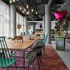 Moxy East Wiedeń